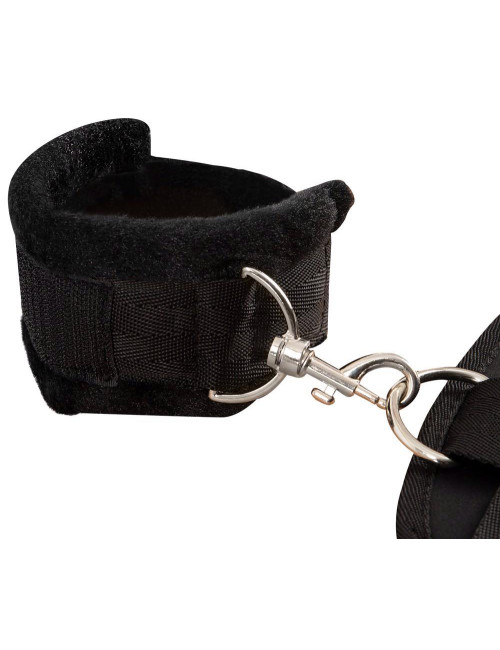 Bad Kitty Zestaw BDSM Szyja-Nadgarstki-Kostki