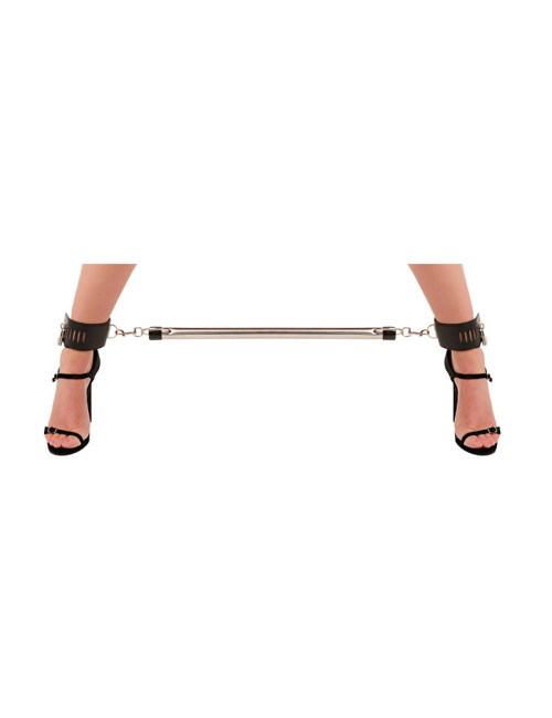 Spreader bar with ankle cuffs