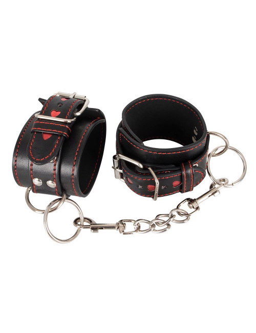 Kajdanki BDSM Black Kitty - poliuretan, czarne z przeszyciami i czerwonymi serduszkami, 17-27 cm