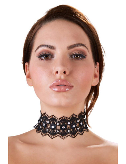 Embroidered Choker+Rhinestones