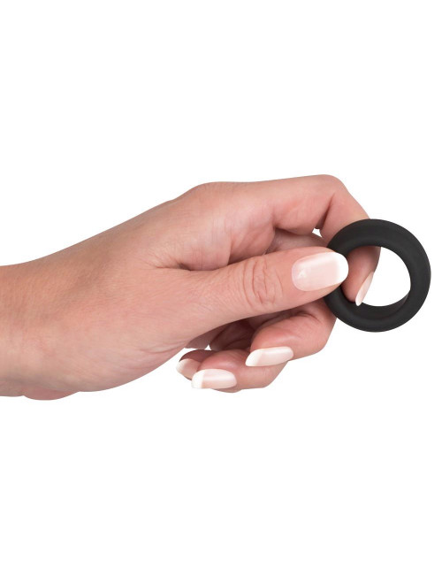 Black Velvets Aksamitny Pierścień Erekeyjny 2.6 cm Czarny
