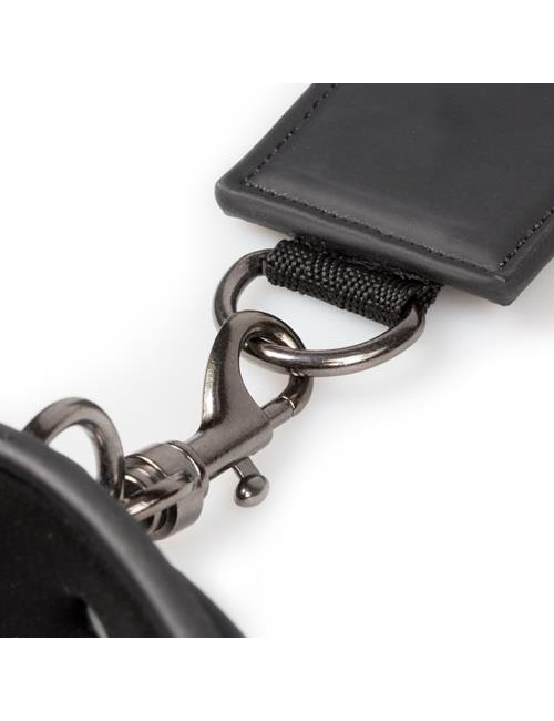 Wiązania-Neck and Wrist Restraint