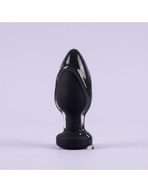 Vibrating butt plug
