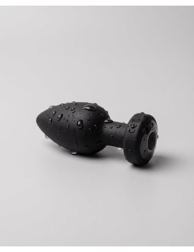 Vibrating butt plug